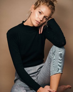 Solène - photo 2 of 8, event hostess in New York City