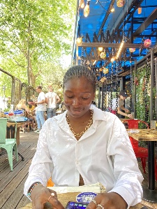 Aurélie - photo 6 of 7, event hostess in New York City