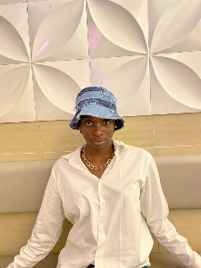 Aurélie - photo 7 of 7, event hostess in New York City